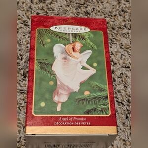 Vintage 2000 Hallmark Keepsake “Angel of Promise” Ornament:
